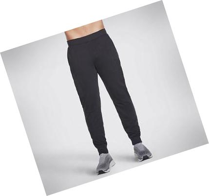 Férfi Skechers GO WALK Everywhere Cargo Jogger Nadrág Fekete | HU32873