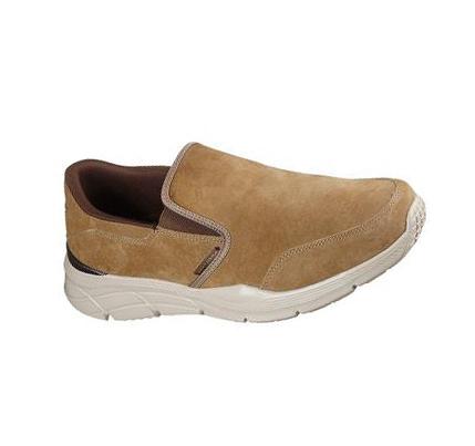 Férfi Skechers Relaxed Fit: Equalizer 4.0 - Myrko Slip Ons Barna | HU7589D