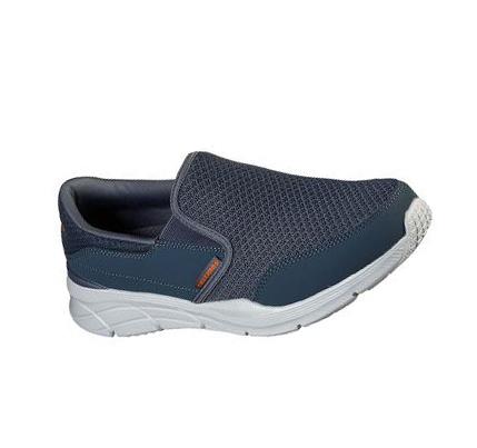 Férfi Skechers Relaxed Fit: Equalizer 4.0 - Persisting Gyalogló Cipő Szürke Sötétkék | HU7814L