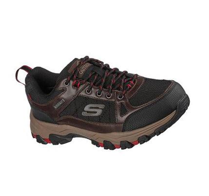 Férfi Skechers Relaxed Fit: Selmen - Cormack Túracipő Csokoládé Fekete | HU4508S