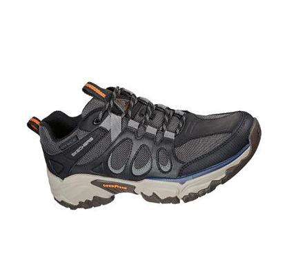 Férfi Skechers Relaxed Fit: Terraform - Selvin Túracipő Fekete | HU4883G