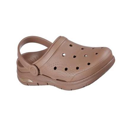 Női Skechers Foamies: Arch Fit - It's A Fit Slip Ons Barna | HU52790