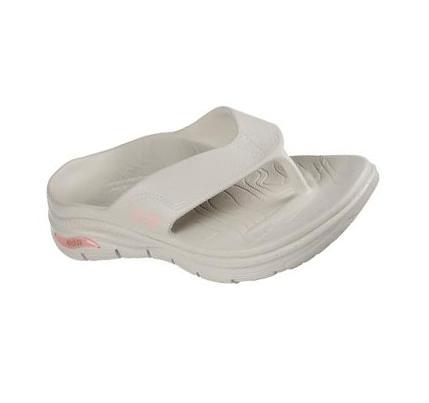 Női Skechers Foamies: Arch Fit Szandál Bézs | HU4280C