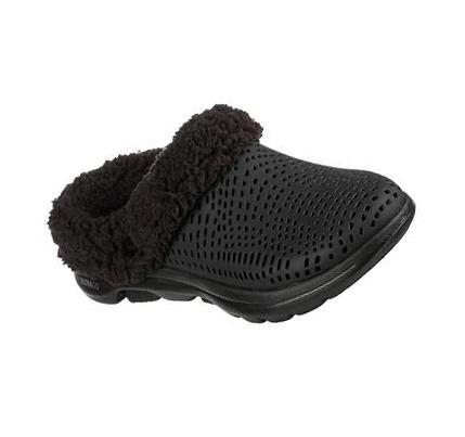 Női Skechers Foamies: GO WALK 5 Bélelt - Relax Papucs Fekete | HU6467E