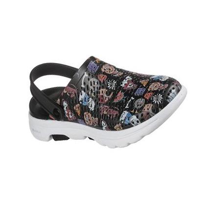 Női Skechers Foamies: GO WALK 5 - Pup Life Slip Ons Fekete | HUI771P