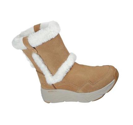 Női Skechers Max Cushioning - Bear Hug Csizma Barna | HUI366L