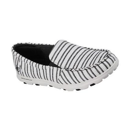 Női Skechers On-the-GO 2.0 - Paloma Slip Ons Fekete Fehér | HU6338R