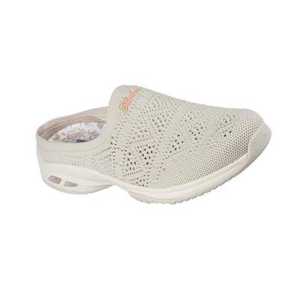 Női Skechers Relaxed Fit: Commute Time - In The Clear Slip Ons Bézs | HUA838W